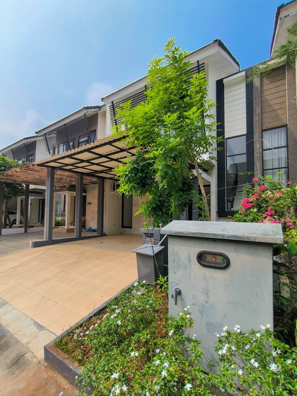 Rumah Hitung Tanah Area Cipete