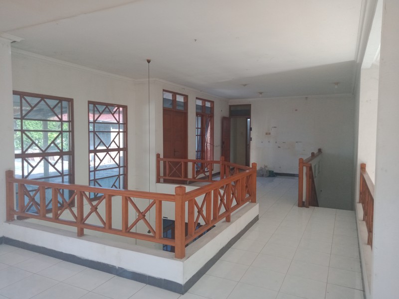 RUMAH SEMI FURNISH DEKAT KAMPUS SANATA DHARMA, MAGUWOHARJO