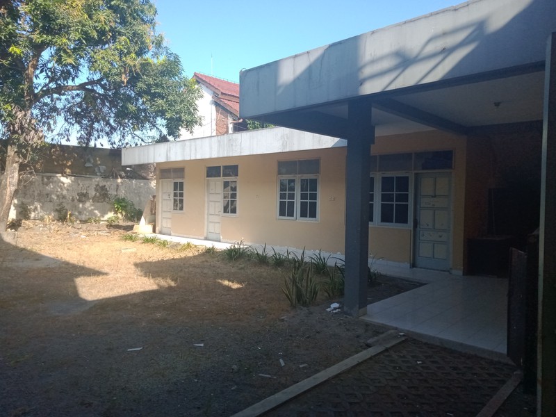 RUMAH SEMI FURNISH DEKAT KAMPUS SANATA DHARMA, MAGUWOHARJO