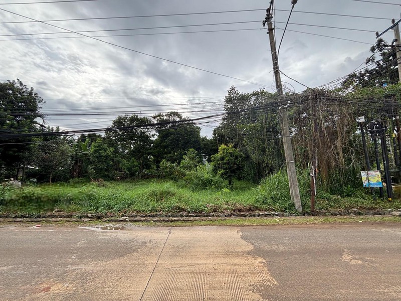 Tanah 2.400m2 di Jl. Raya Curug Bojongsari Depok