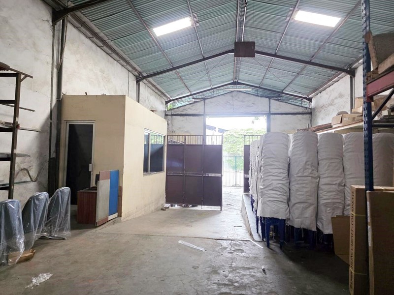 Gudang Murah !!! di Margomulyo Permai Surabaya Barat, Lokasi Bebas Banjir