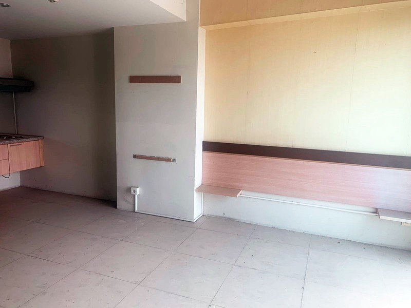 Apartemen The Square PETRA Siwalankerto Surabaya Selatan, View Kampus PETRA, Kosongan - CT -