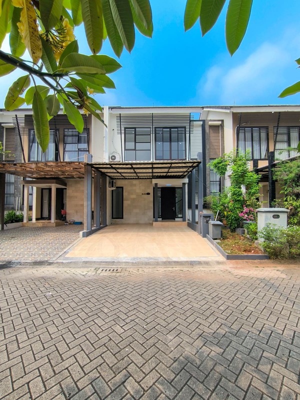 Rumah 2 lantai,dalam cluster di Bintaro 9