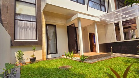 Dijual Cepat Rumah dalam cluster,lingkungan bagus di Bintaro Jaya 9