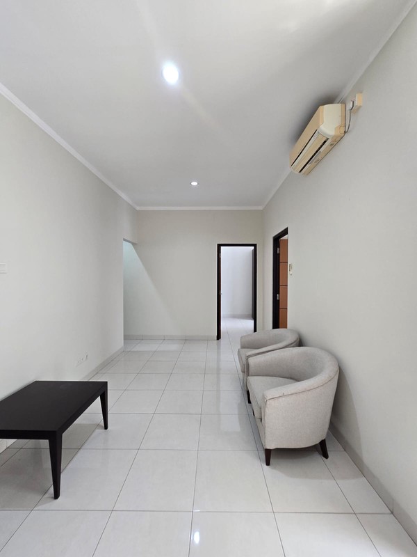 Dijual Cepat Rumah dalam cluster,lingkungan bagus di Bintaro Jaya 9