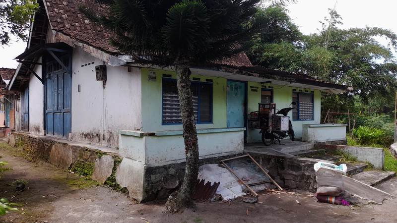 Rumah Dijual - Strategis di Jalan Sanggrahan, Wates, Magelang Utara