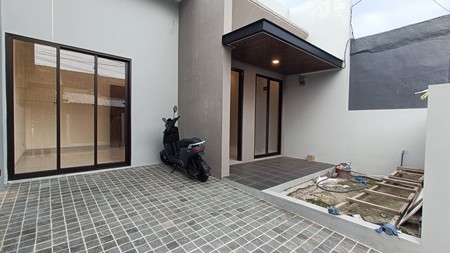 Rumah Baru Minimalis Modern Taman Kopo Indah 2