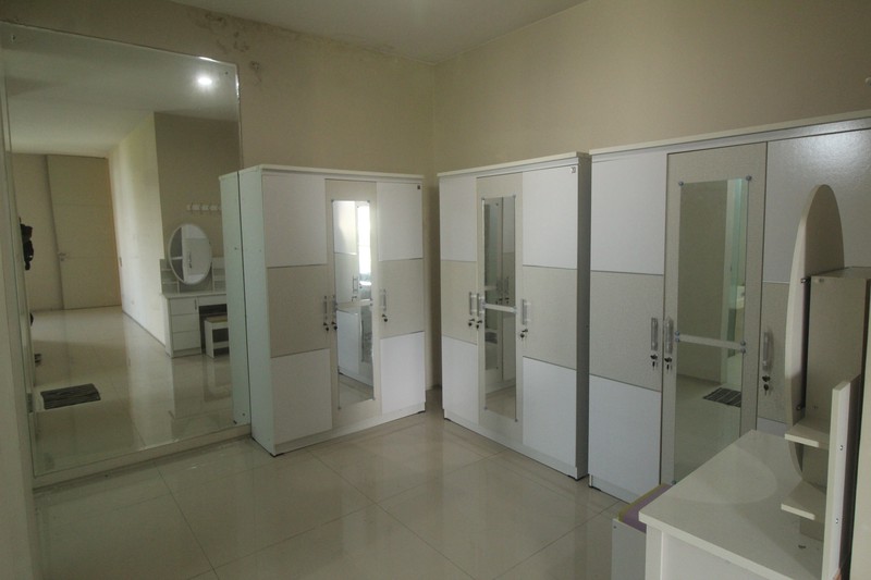 RUMAH MEWAH, SIAP HUNI, DI PERUMAHAN PREMIUM, CITRA SUN GARDEN