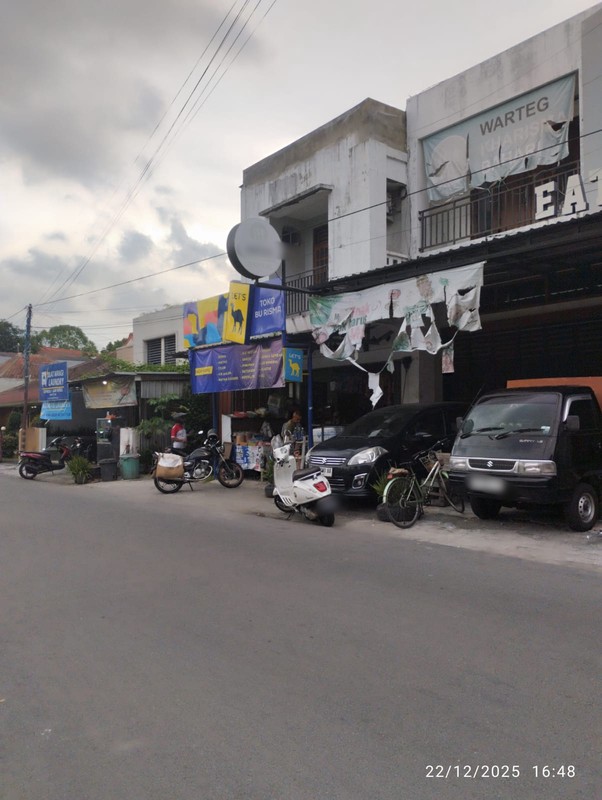 Disewakan 2 Ruko Strategis 2 Lantai di Caturtunggal, Sleman - Dekat Kampus UNY & UGM