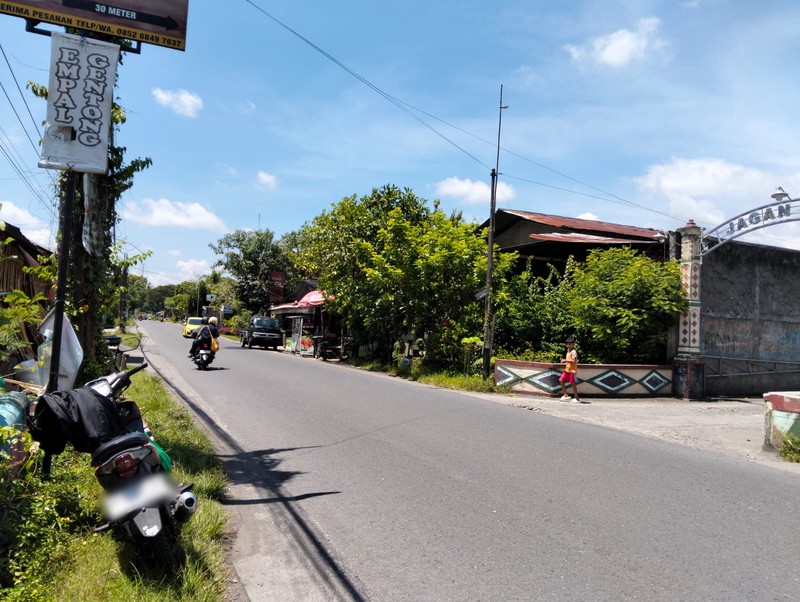 Disewakan Tanah Luas 1000 Meter Persegi Cocok untuk Usaha/Investasi di Bangunjiwo, Kasihan, Bantul