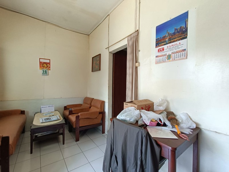 Rumah Klasik Hitung Tanah Sayap Karapitan