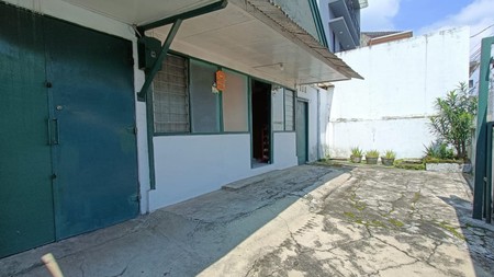 Rumah Klasik Hitung Tanah Sayap Karapitan