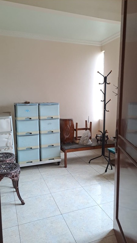 Rumah 2 lantai dalam cluster, lokasi tenang, harga nego di Kelapa Gading