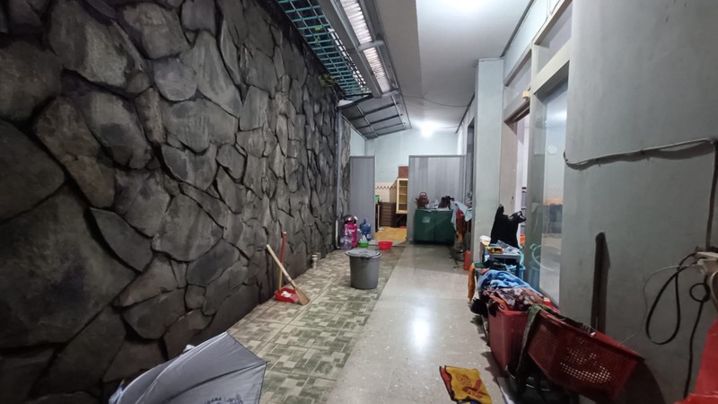 Rumah bisa untuk Usaha Mainroad Otista