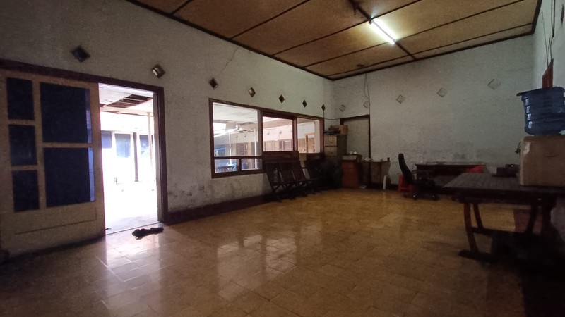 Rumah Usaha Strategis Hitung Tanah Pusat Kota Bandung