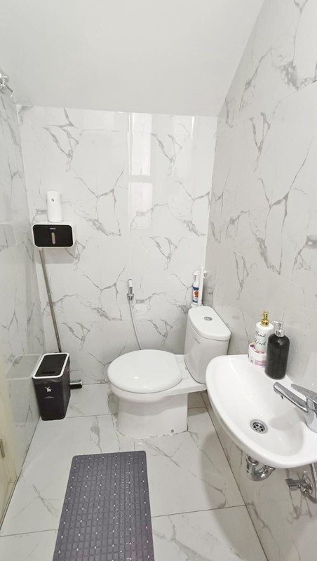 Rumah Modern Minimalis Full Furnished  2 Lantai selangkah ke BSD City