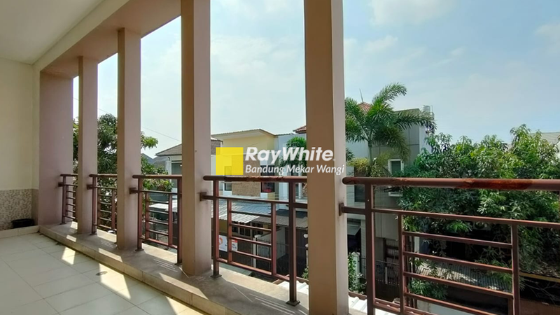 Rumah Mewah Siap Huni dan Terawat TKI 2 