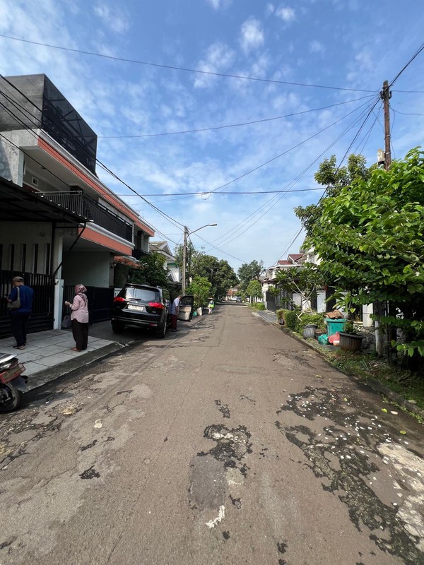 Rumah Bagus Di Mertilang Bintaro Jaya Sektor 9