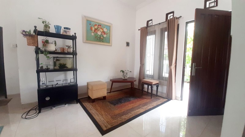 Rumah Minimalis di Kencana Loka