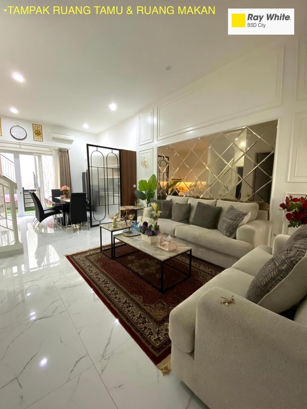Rumah Bonus Furnished di Kencana Loka BSD City, dekat ke Exit Tol BSD