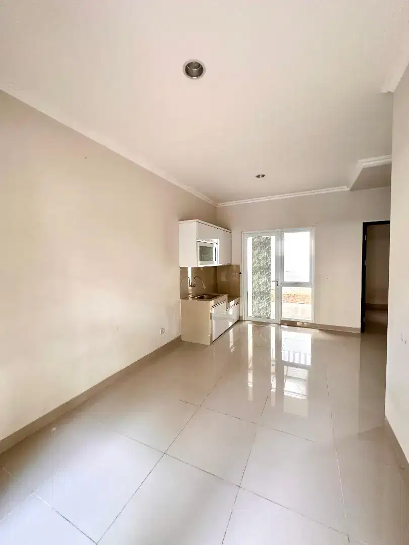 Murah. Rumah Bagus harga menarik Alegria Park, BSD