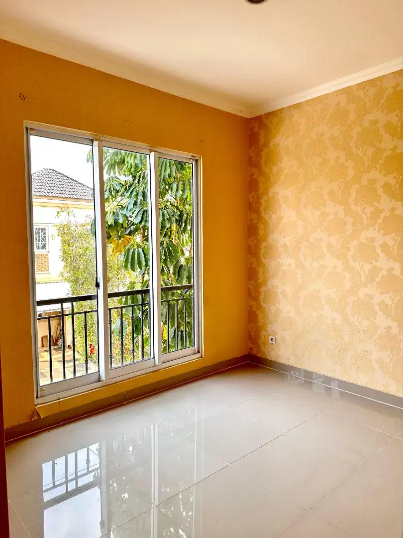 Murah. Rumah Bagus harga menarik Alegria Park, BSD