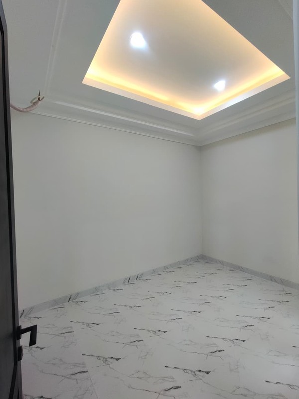 Rumah baru di Kencana Loka, dekat ke pintu tol dan Stasiun Rawabuntu