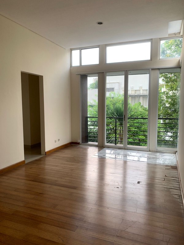 Rumah Bagus Siap Huni dan Asri di Kebayoran Height, Bintaro Jaya, Sektor 7