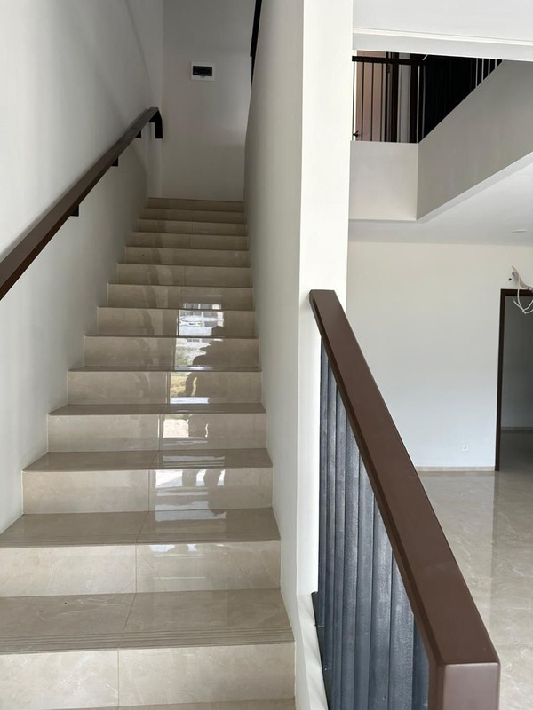 Rumah Modern Siap Huni di Discovery Alton Bintaro Jaya Sektor 9 Tangerang Selatan