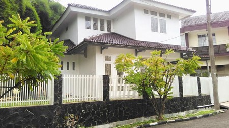Rumah Bagus Siap Huni Asri di Cluster Flamingo, Bintaro Jaya, Sektor 9