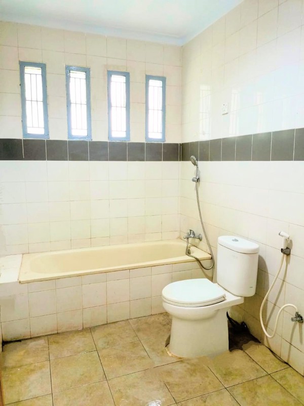 Rumah Bagus Siap Huni Asri di Cluster Flamingo, Bintaro Jaya, Sektor 9