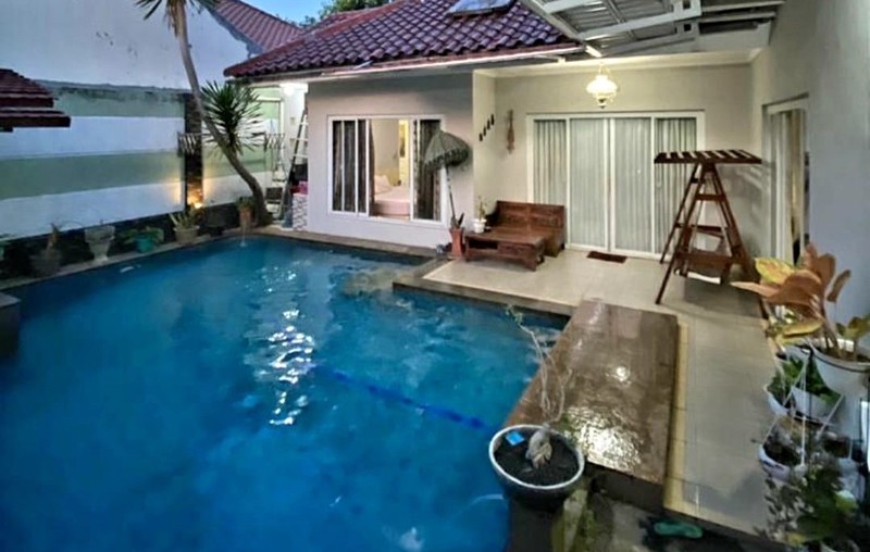 Rumah Hitung Tanah Area Cipete