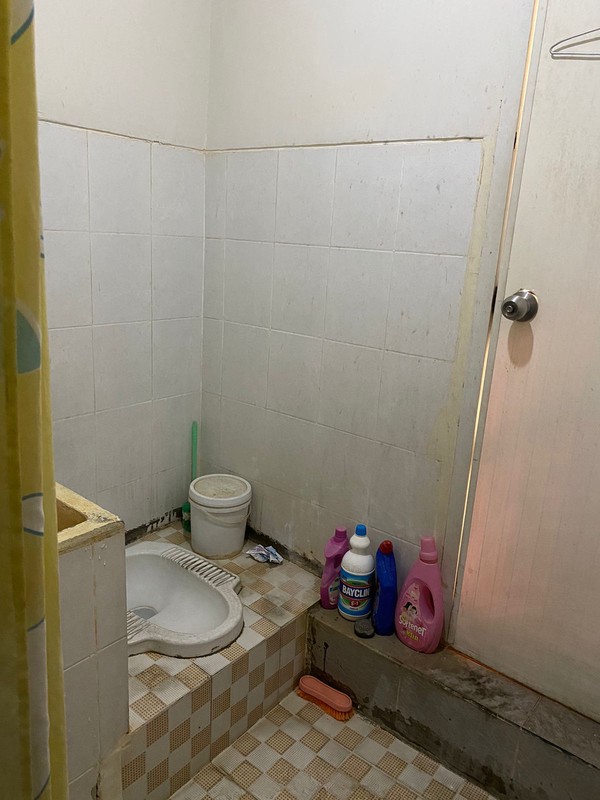 Dijual Rumah Alam Galaxy - Hook - Carport Masuk 4 Mobil Luas - Lokasi dekat Gwalk Citraland, Graha Natura,  Pakuwon Indah, Pakuwon Mall, PTC