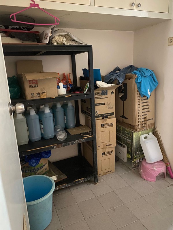 Dijual Rumah Alam Galaxy - Hook - Carport Masuk 4 Mobil Luas - Lokasi dekat Gwalk Citraland, Graha Natura,  Pakuwon Indah, Pakuwon Mall, PTC