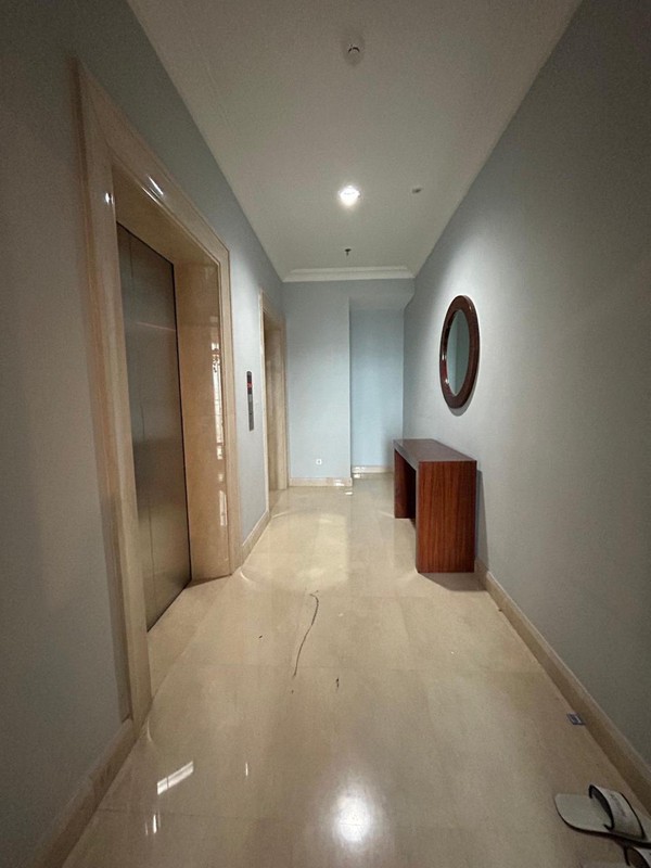 DISEWAKAN APARTEMEN DI PAKUBUWONO VIEW Redwood Tower LT.19