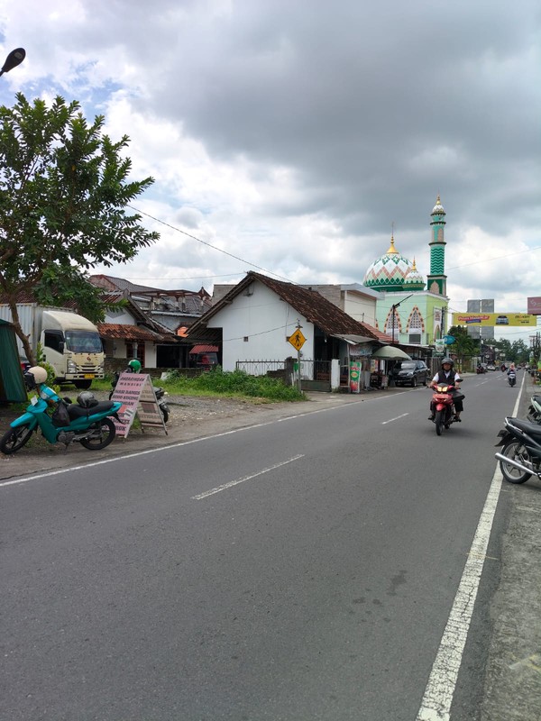 Disewakan Tanah 1804 Meter Persegi Strategis di Jl. Candi Sambisari, Purwomartani, Kalasan, Sleman
