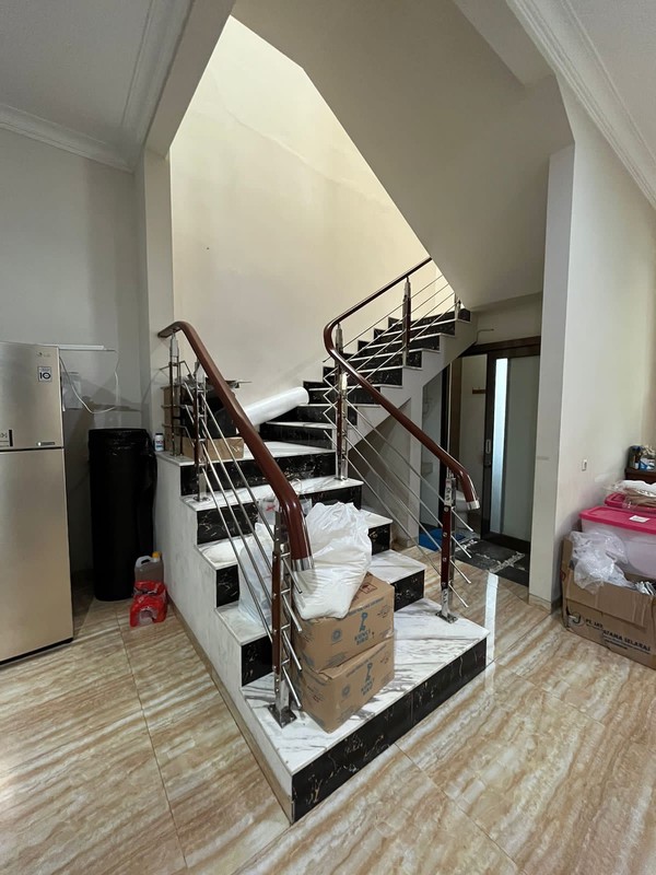 Dijual Rumah - Wisata Bukit Mas Royal Palais, Surabaya Barat