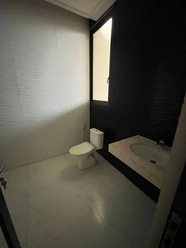 Dijual Rumah - Wisata Bukit Mas Royal Palais, Surabaya Barat