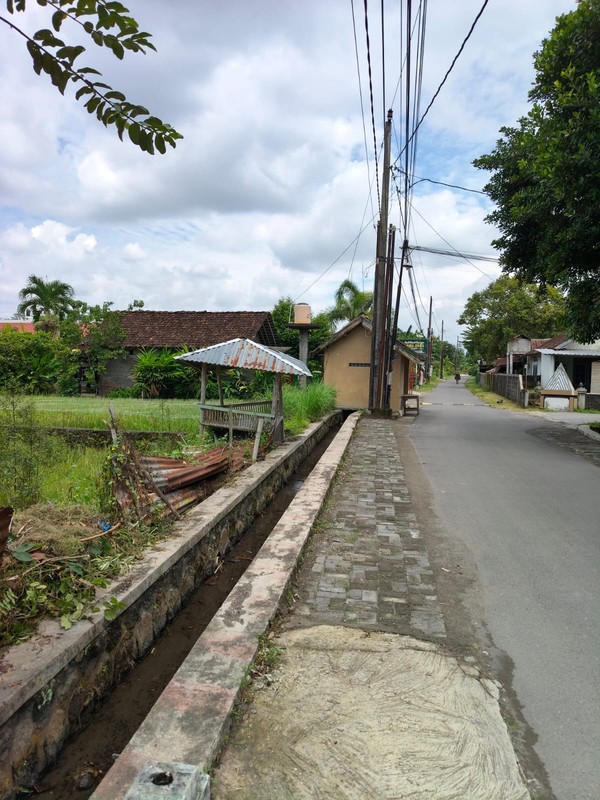 Dijual / Disewakan Tanah Strategis 979 Meter Persegi Dekat Wedang Kopi Prambanan di Maguwoharj, Depok, Sleman