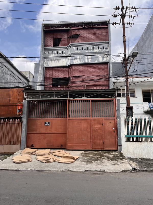 Rumah jual di Simolawang baru Surabaya, Daerah Kapasan