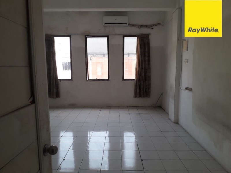 Disewakan Ruko 2 lantai di Mangga Dua Jagir Wonokromo Surabaya