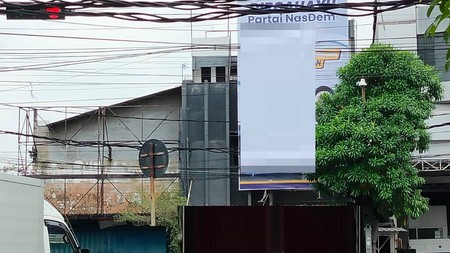 Disewakan Rumah Pusat Kota di Jalan Tegalsari Surabaya