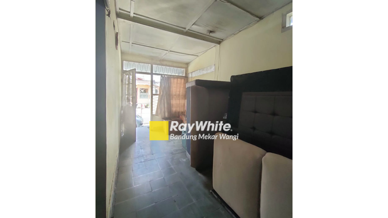 Rumah Tua Siap Huni Sayap pajajaran 