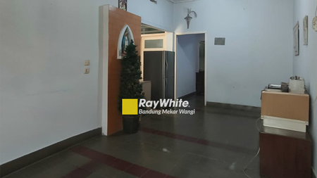 Rumah Tua Siap Huni Sayap pajajaran 