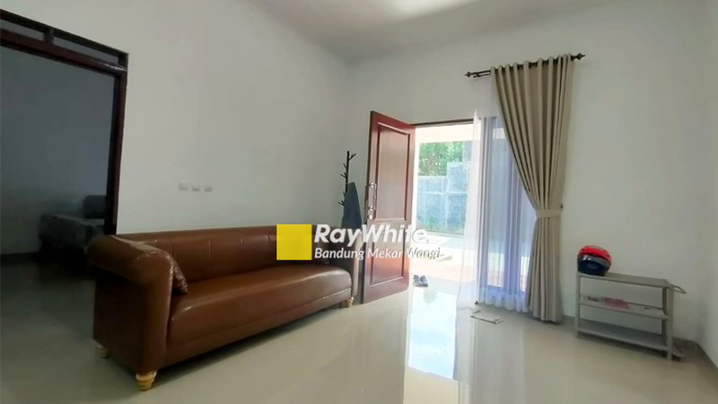 Rumah Baru Semi Villa Minimalis Lembang