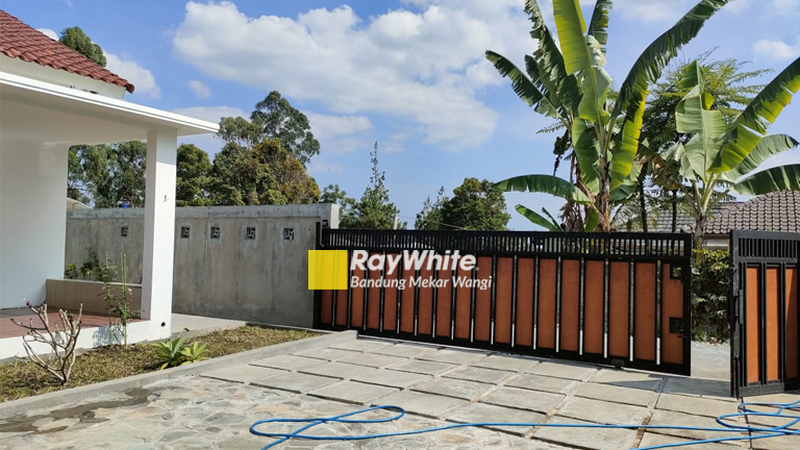 Rumah Baru Semi Villa Minimalis Lembang