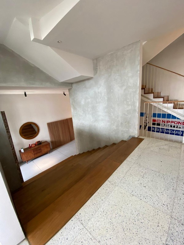 Rumah Asri  Hook Siap Huni di Kayu Putih dekat pulomas 