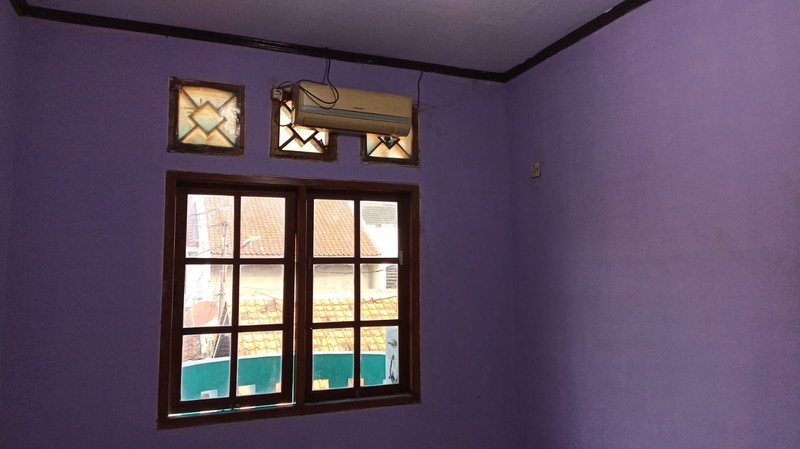 Rumah 2 Lantai 5 Kamar Tidur Disewakan di Tebet Jaksel