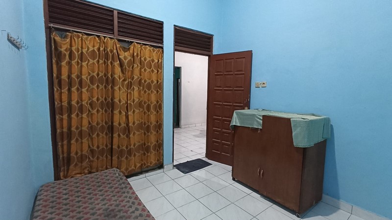 Rumah 2 Lantai 5 Kamar Tidur Disewakan di Tebet Jaksel