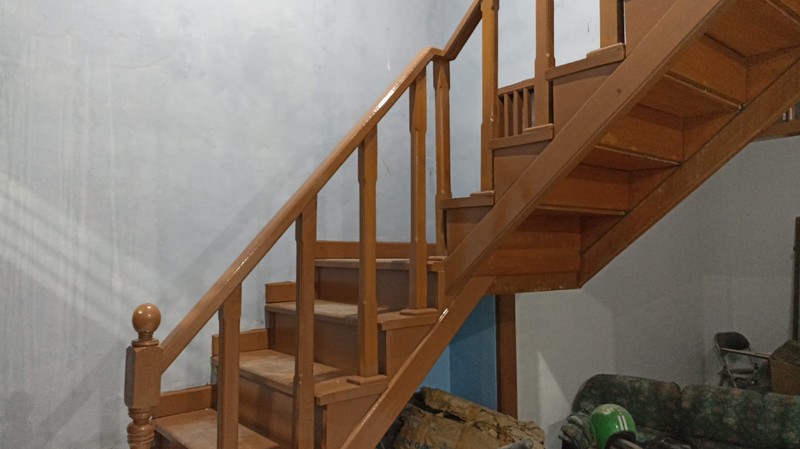 Rumah 2 Lantai 5 Kamar Tidur Disewakan di Tebet Jaksel